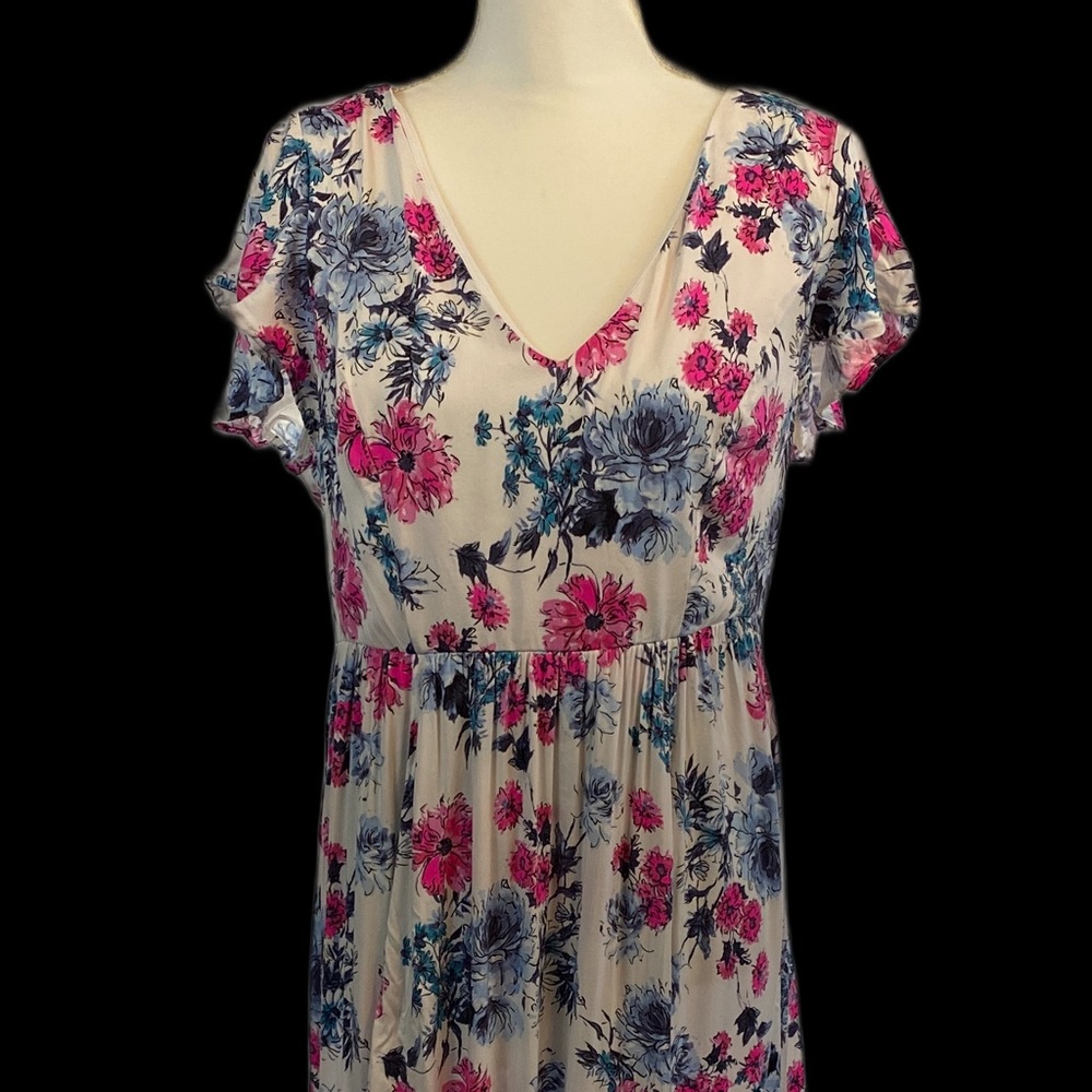 Torrid size 00 (size 10) maxi dress